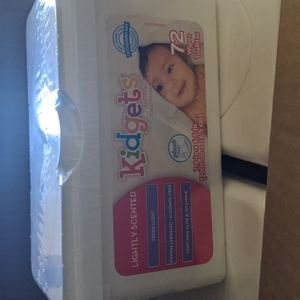 Kidgets lightly scented 72 ct. Wipes